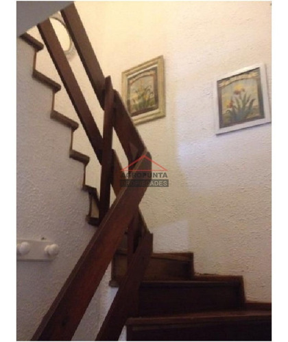 Casa En Roosevelt, 2 Dormitorios *- Ref: 3802