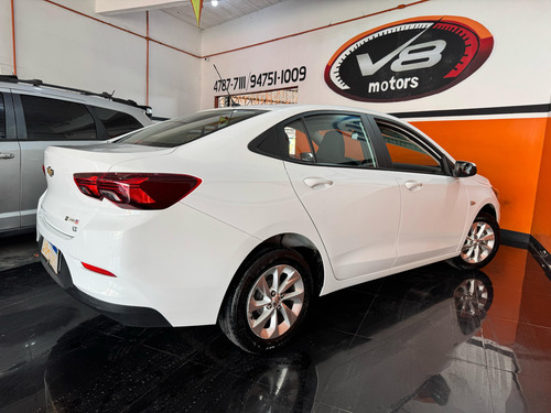 Chevrolet Onix plus 1.0 Lt 4p