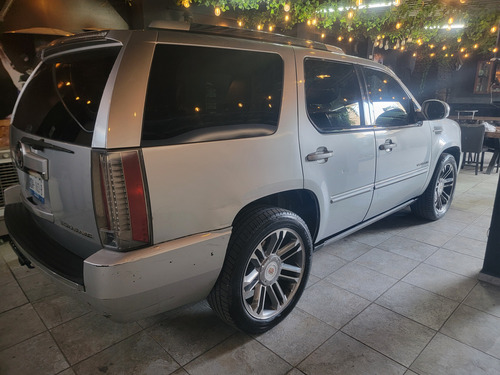Cadillac Escalade 6.2 Paq P Plinum 4x4 At
