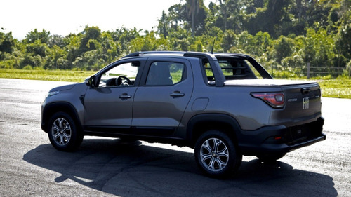 Imagen 4 de 17 de Fiat Strada 0km Camioneta Pick Up Stock Financiada 100% M