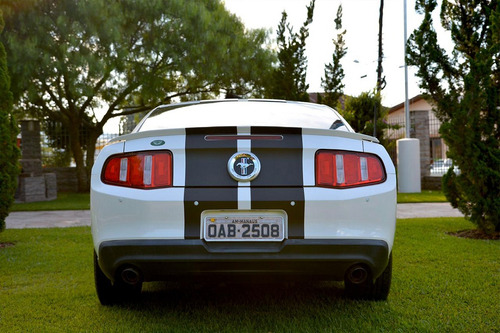 Ford Mustang V6