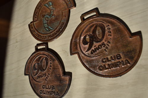 Imagen 1 de 3 de Medalla-club Olimpia -90 Aniversario-2008 -judo