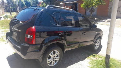 Imagen 10 de 13 de Hyundai Tucson 2008 2.0 N 2wd Mt