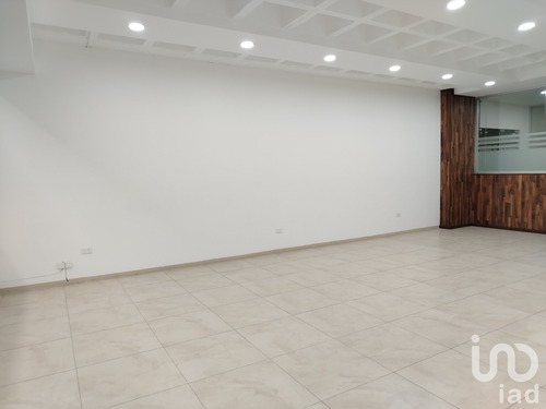 Renta Oficina 1 Ambiente El Dorado 1a Sección