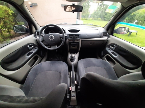 Renault Symbol 1.6 Luxe 2010