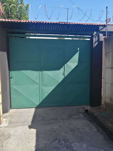 Imagen 4 de 10 de Lote Con 4 Apartamentos Y Casa