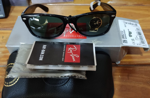 Ray-ban New Wayfarer Clasico Rb2132 901 Rectangular Verde G-15 Negro Negro