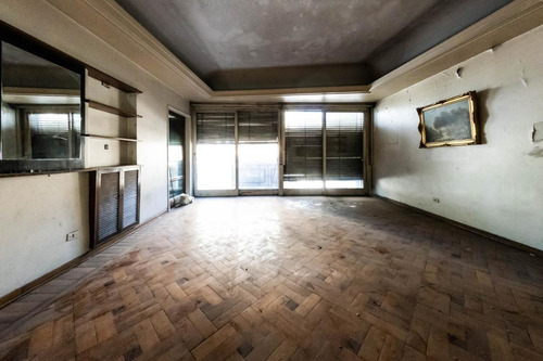 Imagen 2 de 30 de Ph-parque Avellaneda-venta-373 M2 Totales-cochera-terraza-quincho