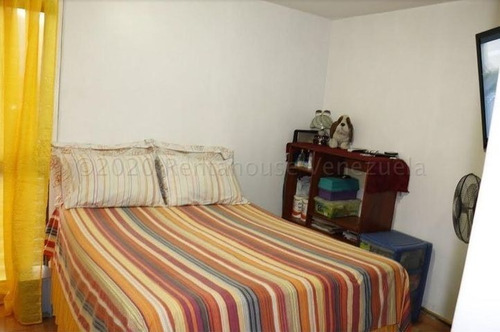 Imagen 10 de 16 de Gustavo Zavala Rentahouse 22-2860