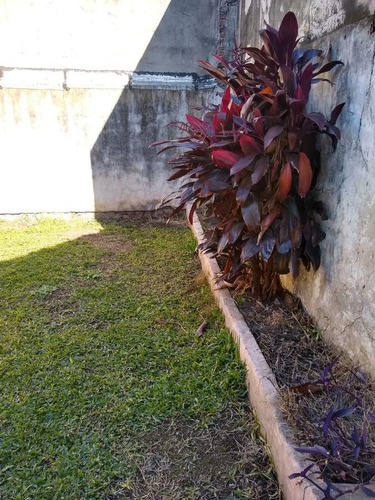 Imagen 19 de 23 de Casa Tipo Ph - Con Fondo Libre Y Cochera Cubierta / Oportunidad Única En Villa Bosch!!!