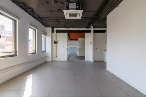Of. Planta Libre 104,64 Mts2 Metro P. De Valdivia