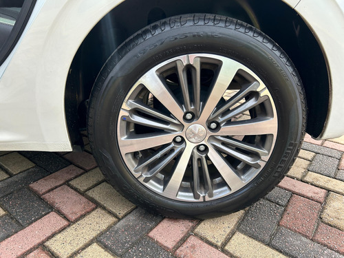 Peugeot 208 1.6 Allure Nav Tiptronic