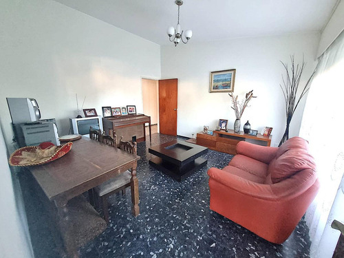 Casa En Venta 3 Dormitorios Barbacoa Piscina El Pinar