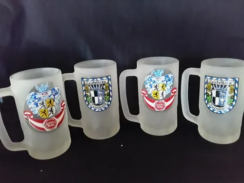Jarras Cerveceras De Vidrio. Cc. (Usado)