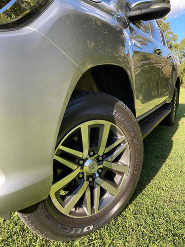 Toyota Hilux 2.8 Cd Srx 177cv 4x4 At 2016