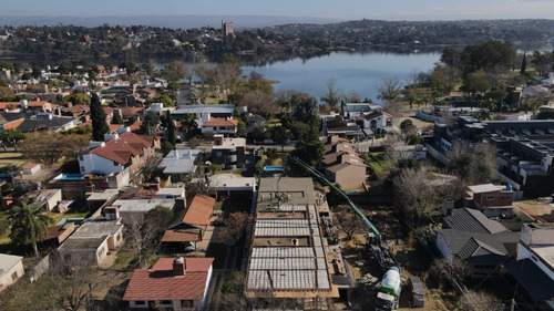 Departamentos En Pozo En Venta, Barrio Sol Y Lago 1 Y 2 Dormitorios. Villa Carlos Paz.