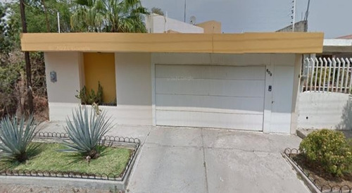 Casa En Venta En Apatzingan Lf*