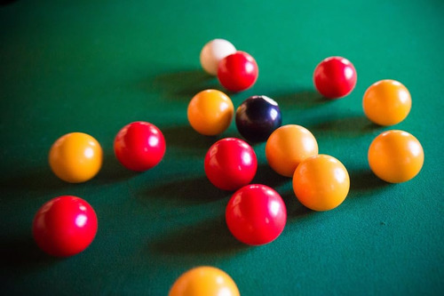 Juego De Bolas De Billar Rojas Y Amarillas, 2-1/4