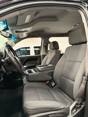 Chevrolet Silverado 5.4 2500 Doble Cabina Ls 4x2 At