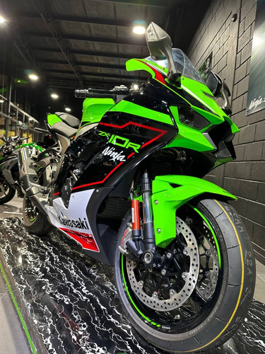 Imagen 1 de 18 de Kawasaki Ninja Zx10 R - Zx10r 0km 2023 ***tomamos Permuta***