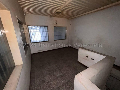 Apd Galpon En Venta Av Intercomunal Turmero Maracay Sector La Providencia 24-28872