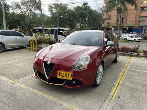 Alfa Romeo Giulietta 1.4 Distinctive Mt 2012