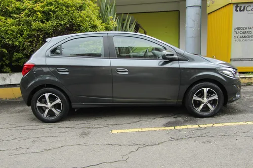 Chevrolet Onix 1.4 Ltz 5 p
