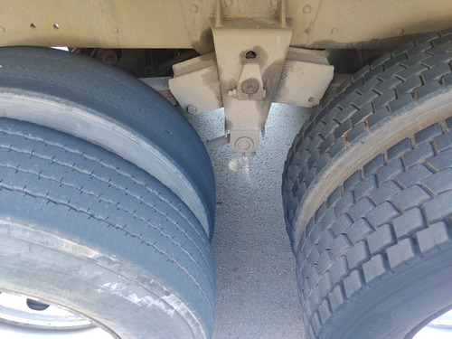 Imagem 5 de 14 de Mb 1620 97/97 -truck Baú 8m - R$ 160.000