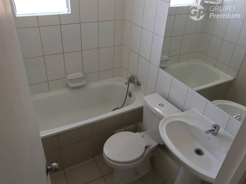 Casa En Venta De 3 Dorm. En Buín
