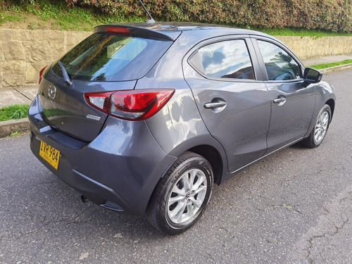 Mazda 2 Turing Automático