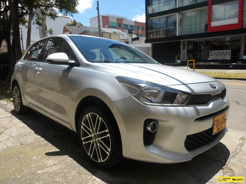 Kia Rio 1.4 Vibrant Mt Full Equipo