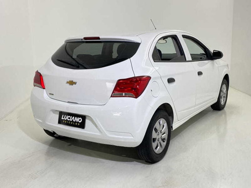 Imagem 4 de 14 de Chevrolet Onix Joy _4p_ 2020