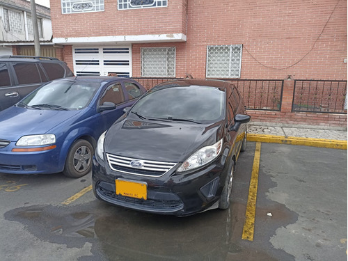 Ford Fiesta Se Sedan Mecanico 2013