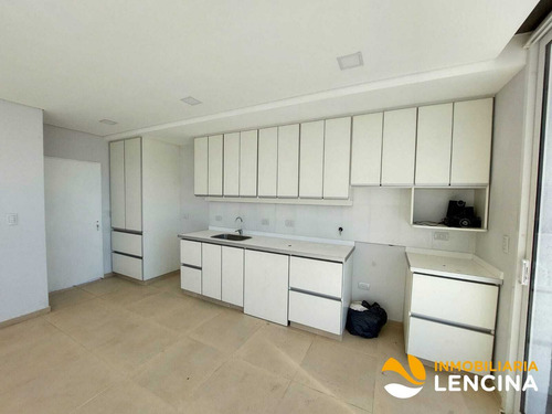 Imagen 6 de 18 de Casa En Venta - 3 Dormitorios - Becciu Carlos Paz