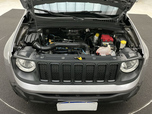 Jeep Renegade 1.8 16V FLEX 4P AUTOMÁTICO