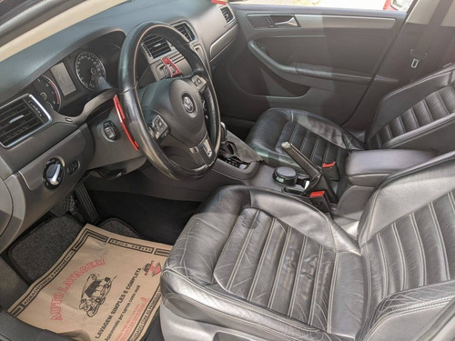 Imagem 4 de 12 de Volkswagen Jetta 2.0 Tsi Highline Gasolina Automático 2012