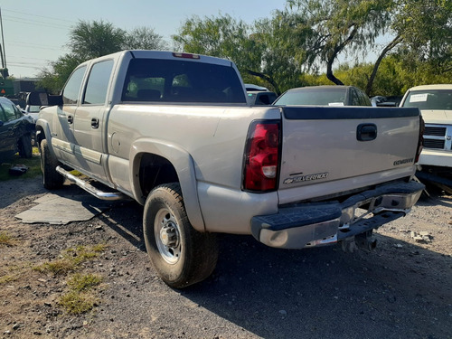 Chevrolet Silverado 2004 (en Partes) 2003-2006 6.0 Aut Yonke