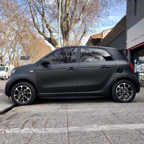 Imagen 5 de 24 de Smart Forfour 2016 Play 1.0 Dissano Automotores