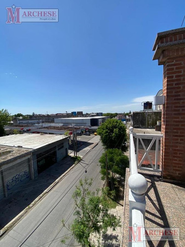 Imagen 23 de 26 de Depósito Y Oficinas De Categoría En Alquiler En Morón Norte