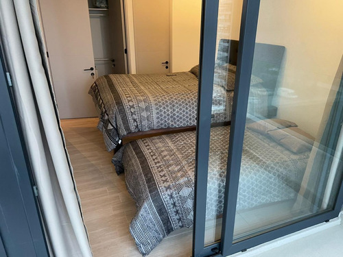 Acogedor Comodo Seguro