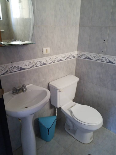 Imagen 8 de 13 de Apartamento En Alquiler En Altos Del Mirador Av. Cuatricentenaria