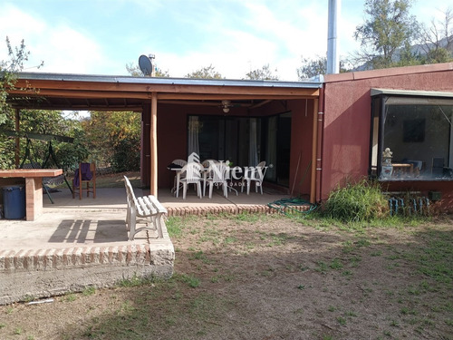 Casa En Venta A 3 Cuadras Del Cesfam