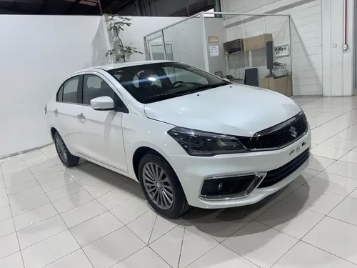 Suzuki Ciaz 4p GLX L4/1.4 Aut