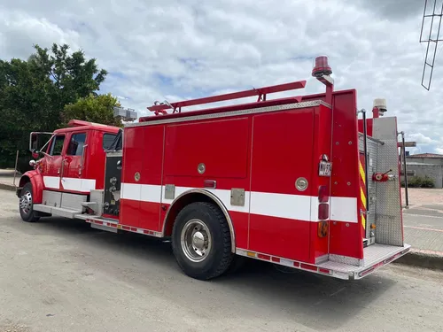 Camión De Bomberos Pierce Internacional 1999