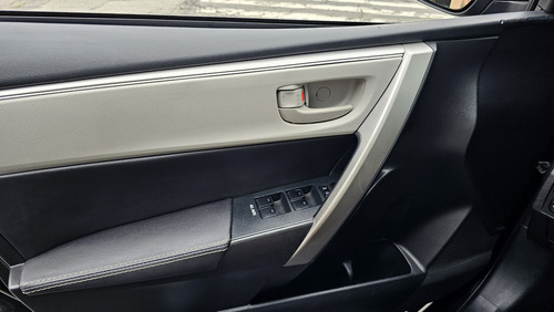 Toyota Corolla 2.0 16v Xei Flex Multi-drive S 4p