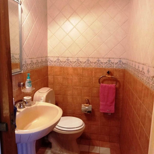 Imagen 10 de 12 de Venta De Departamento De 4 Ambientes En Wilde Centro