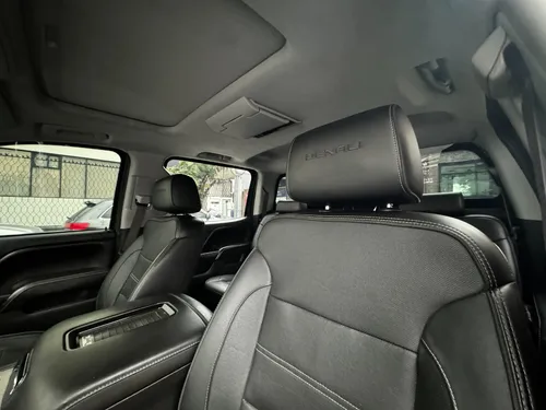 GMC Sierra 6.2 Denali Dvd At