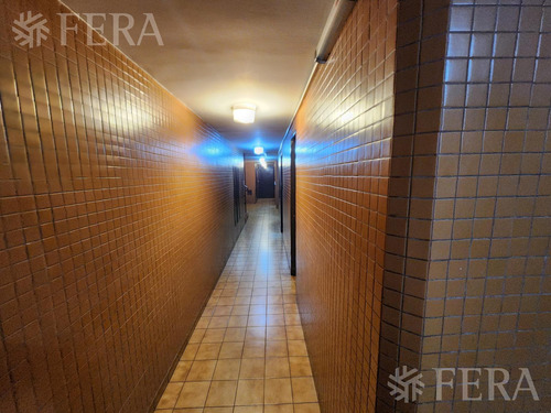 Venta De Cochera En Recoleta