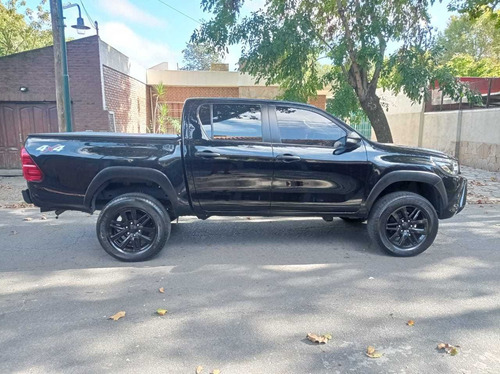Imagen 7 de 15 de Toyota Hilux 2.8 Srx 4x4 Caja Automatica De 6ta Año 2015