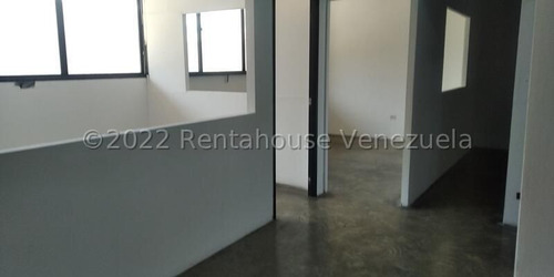 Imagen 9 de 13 de Galpon En Alquiler La Yaguara 22-23642 Renta House Los Samanes